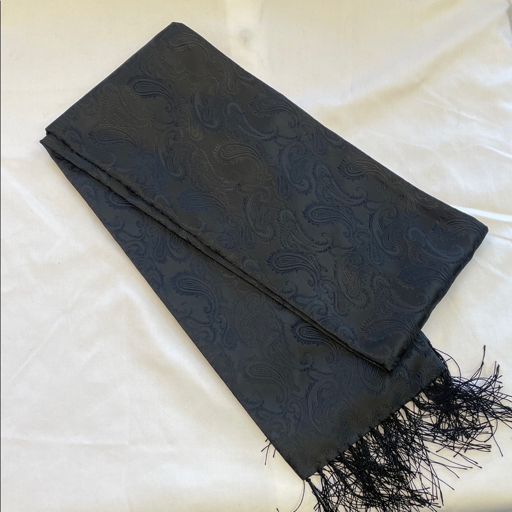 Elegant Black Paisley Men's Scarf